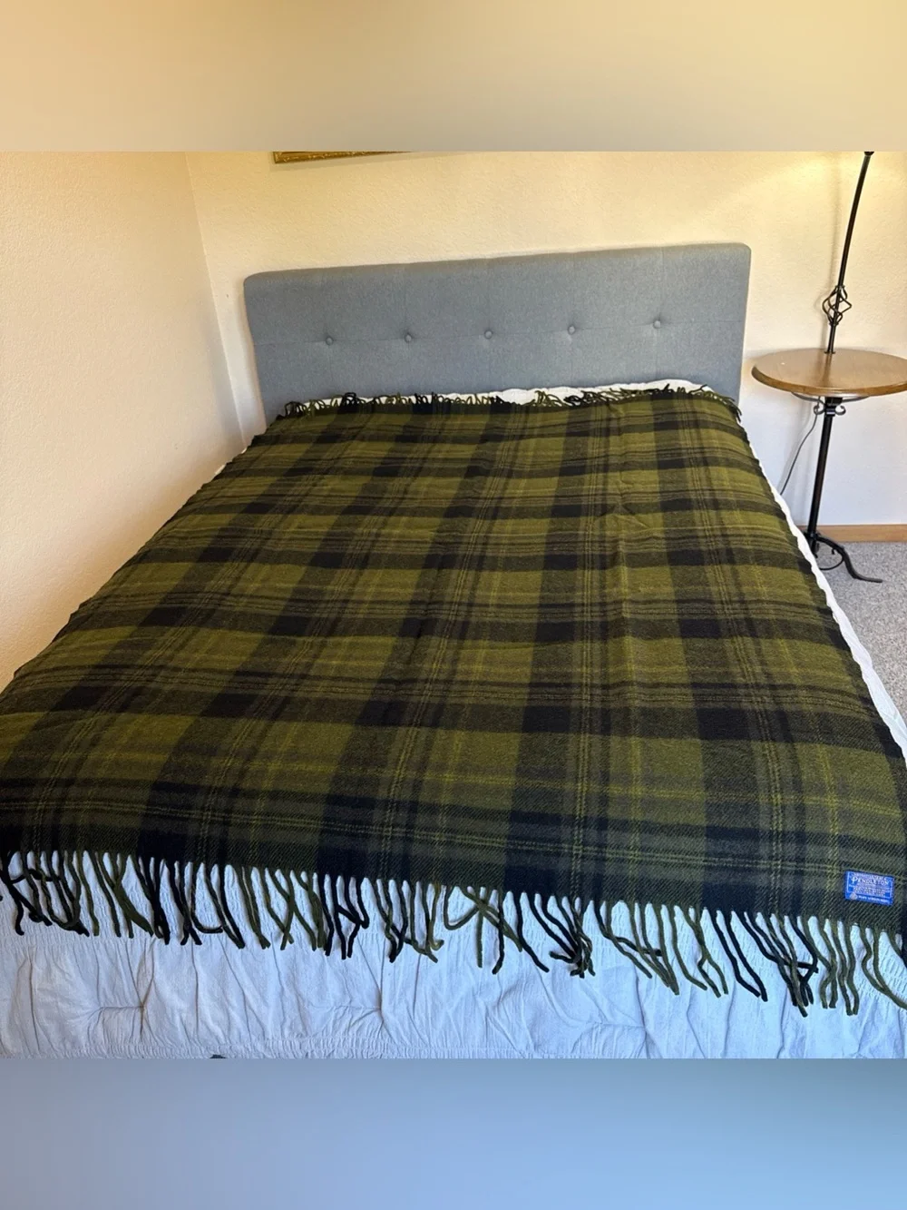 VTG Pendleton 100% Virgin Wool Plaid Tartan Fringe Blanket Throw 52